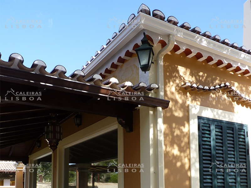 Caleira em Aluminio Lacado