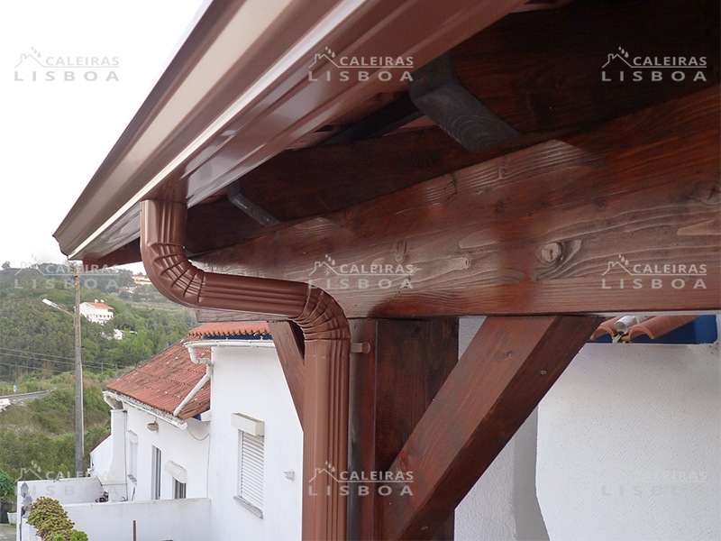 Caleira em Aluminio Lacado